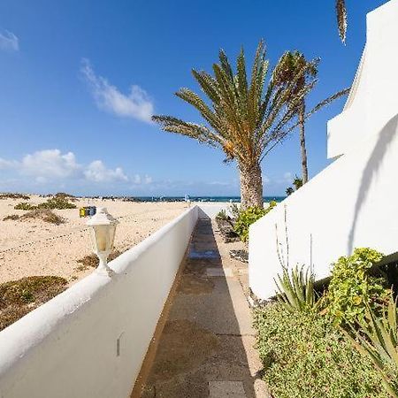 Apartamento Nire Lula en la misma playa Cotillo Exterior foto
