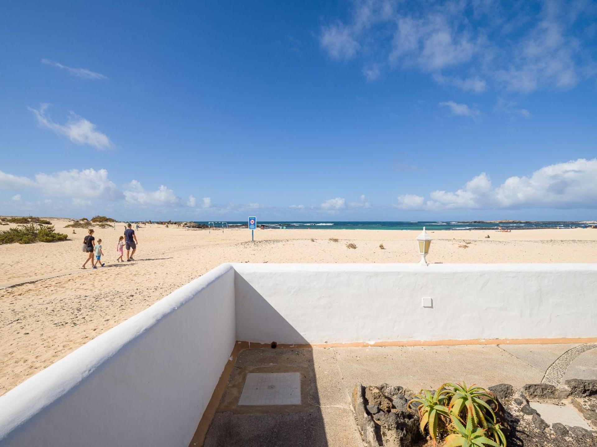 Apartamento Nire Lula en la misma playa Cotillo Exterior foto